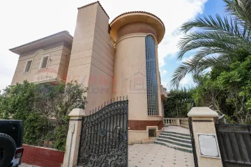 فيلا للبيع 600 م كينج مريوط (كومباوند العروبة رويال)