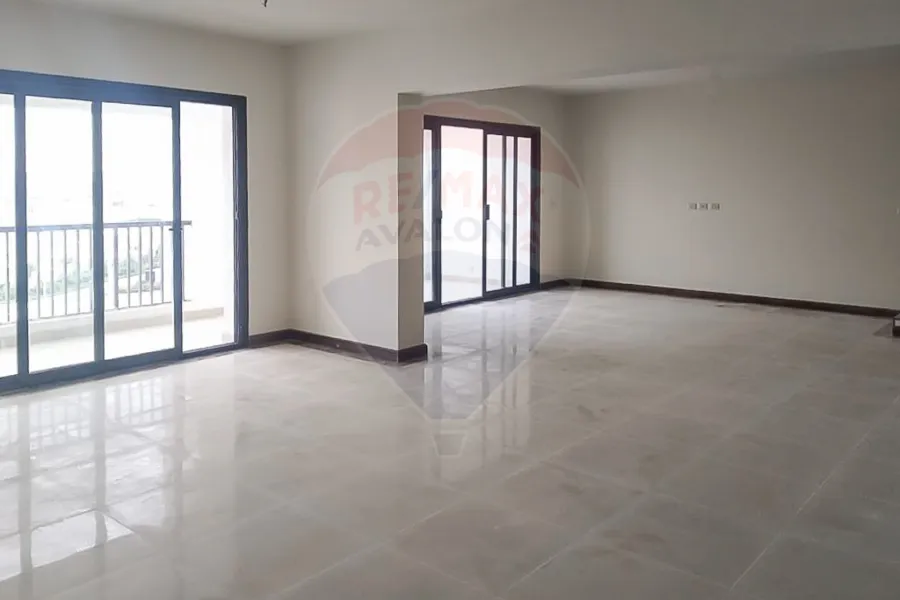 Duplex Apartment for sale 285m cairo (Al tagmoaa al khames)