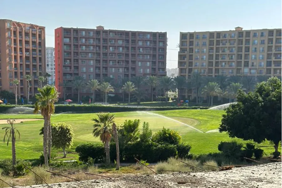 شاليه علوي للبيع (بورتو جولف) 59 م