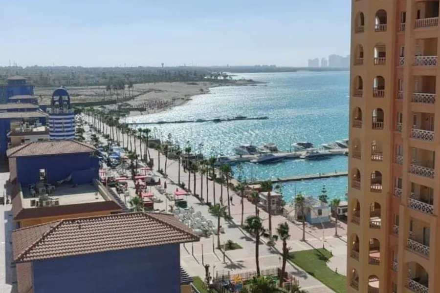 شاليه للبيع (بورتو مارينا) 142 م