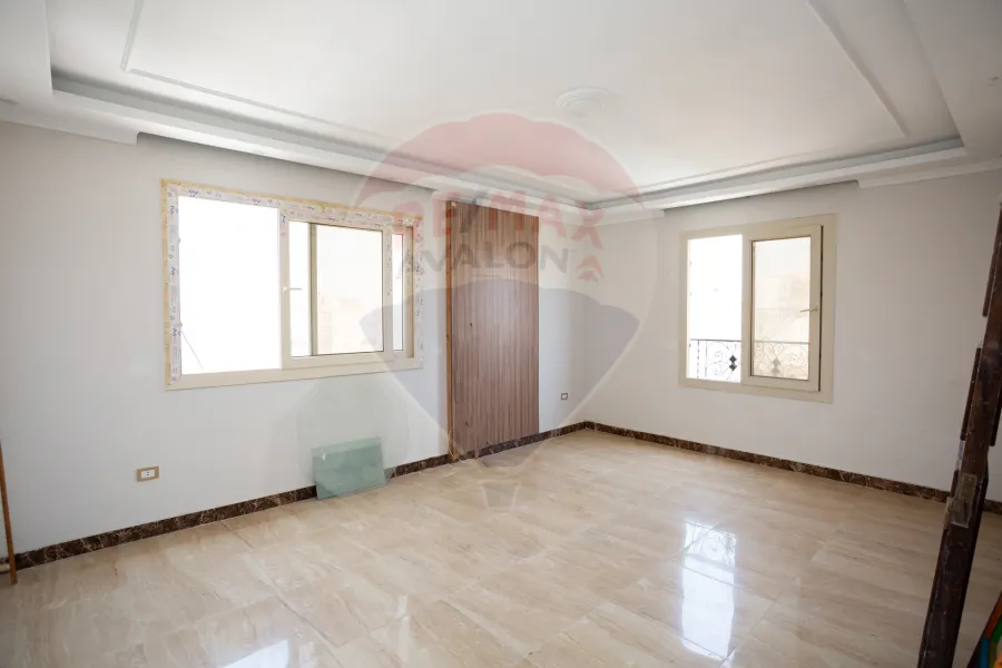 Duplex Apartment for sale 225 m Stanley (Abdel Hamid Al-Abadi St.)