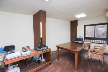 Administrative Apartment For Sale 100m Latin District