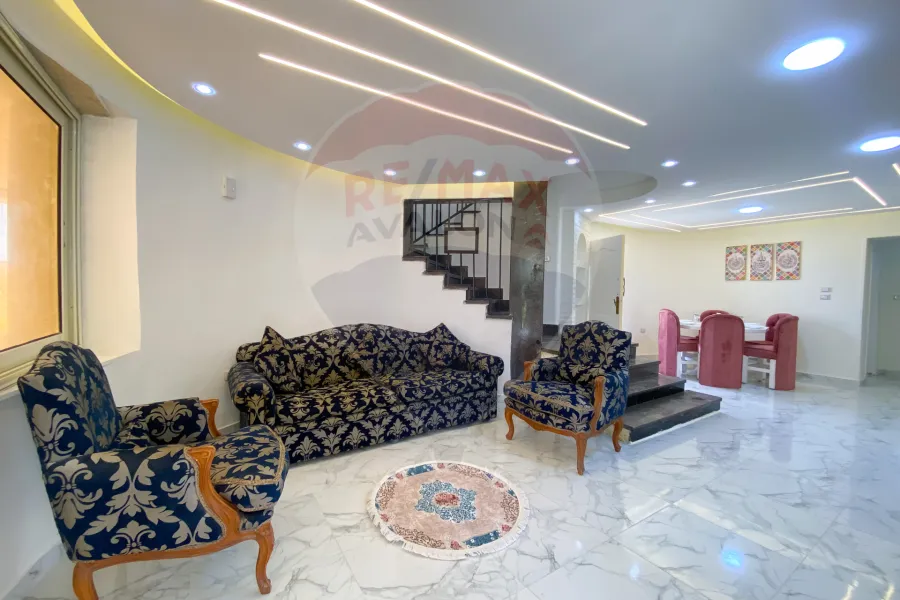 فيلا ستاند الون للبيع (سيدي كرير القوات المسلحة) 1,000 م