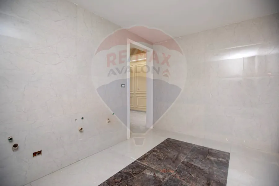 شقة للبيع 203 م سموحة (فالوري أنطونيادس)