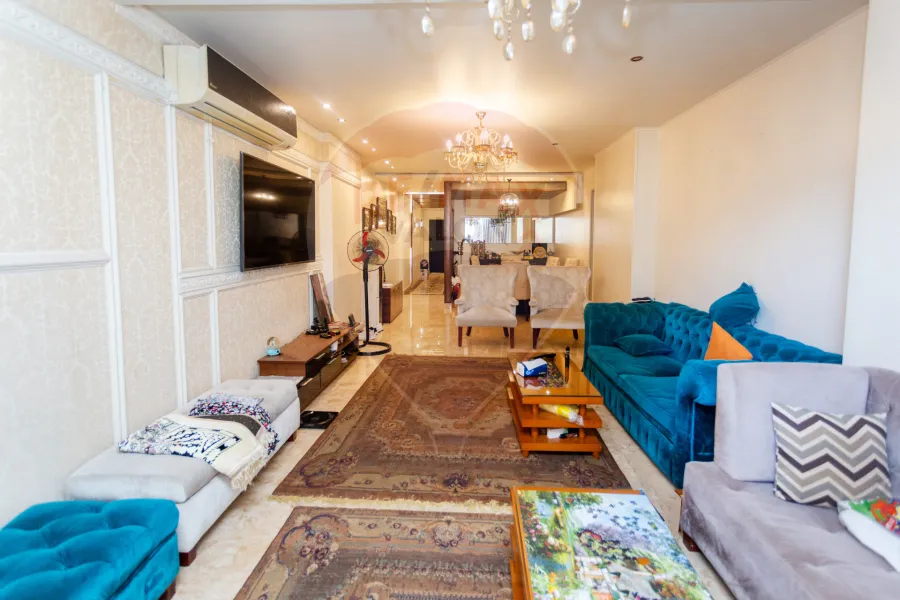 شقة للبيع 182 م جليم (ش اسماعيل الحبروك)