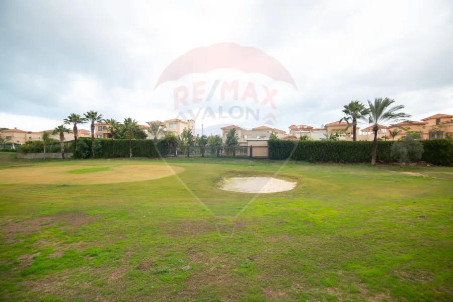 فيلا للبيع 750 م كينج مريوط (كومباوند اليكس ويست)