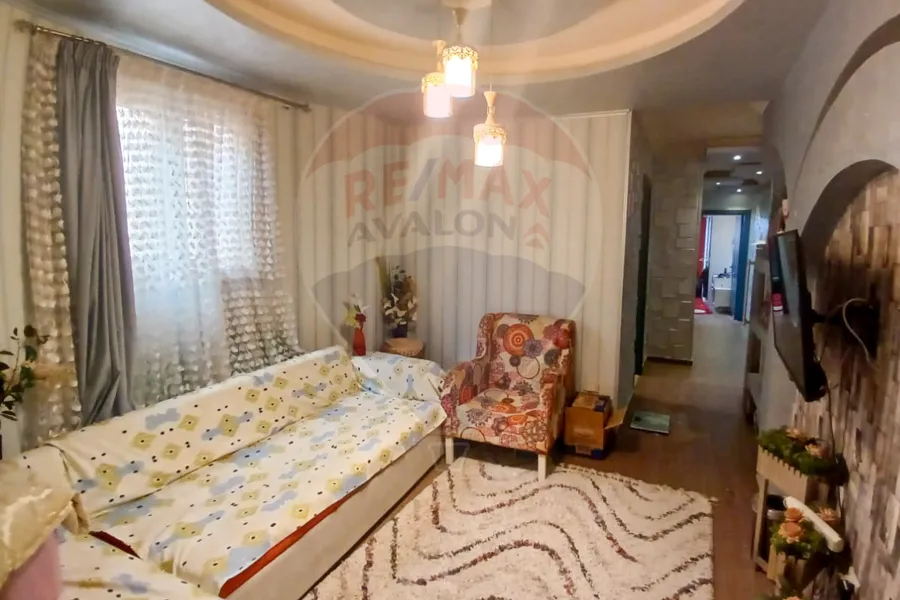 شقة للبيع 217 م سابا باشا (متفرع من شارع أبوقير)