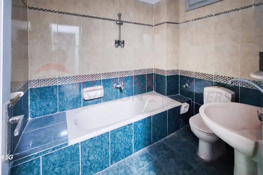 Apartment for rent 150 m Raml Station (Saad Zaghloul Square)