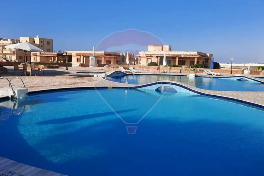 شاليه ارضى بحديقة للبيع الساحل (قرية لاميرا) 90 م