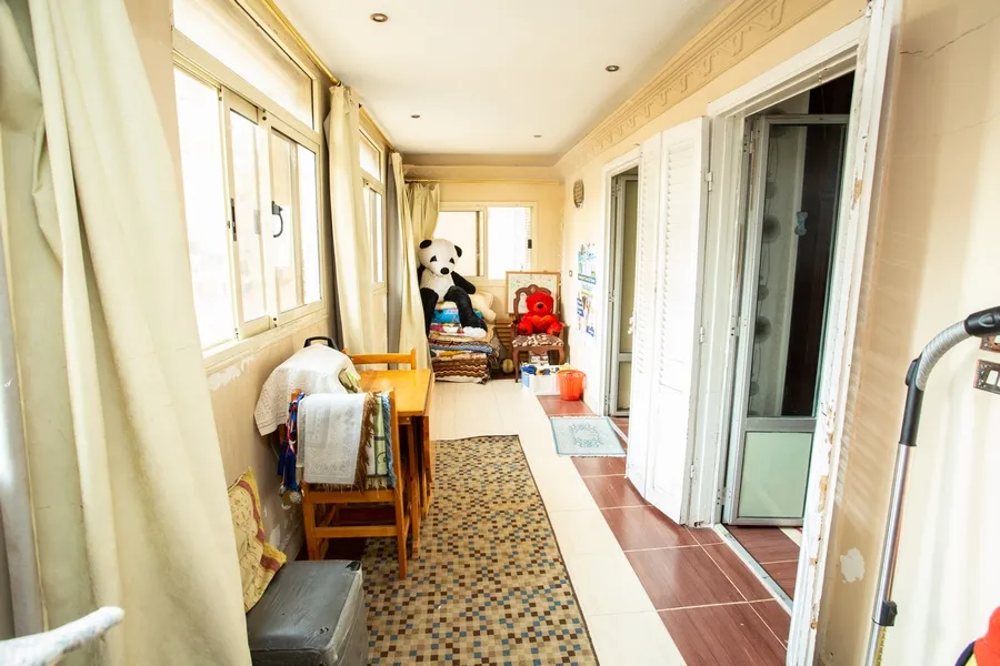 شقة للبيع 120م بسيدي بشر (خطوات من خالد بن الوليد والبحر)