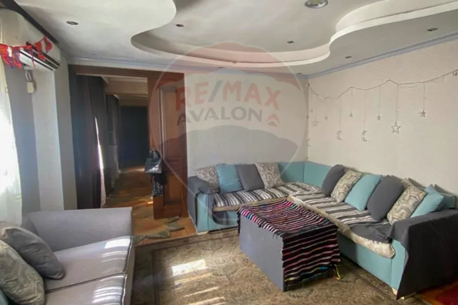 شقة للبيع 200 م الإبراهيمية (شارع ابو قير)