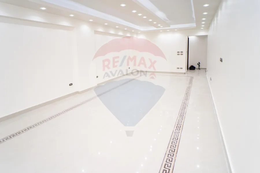 apartment for Sale 160 m Zizinia (steps from Abu Qir Street)