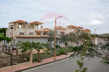 ڤيلا تاون هاوس  للإيجار200 م كينج مريوط  (أليكس ويست  - سانت كاترين)