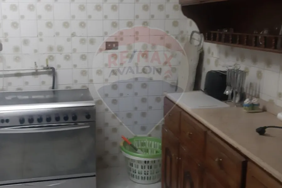 Furnished partment for rent 130 m Kafr Abdo (steps from Allemby Park)