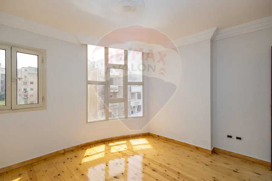 Apartment for sale 205 m Wabour Al-Mayah (Galal El-Din El-Desouky St.)