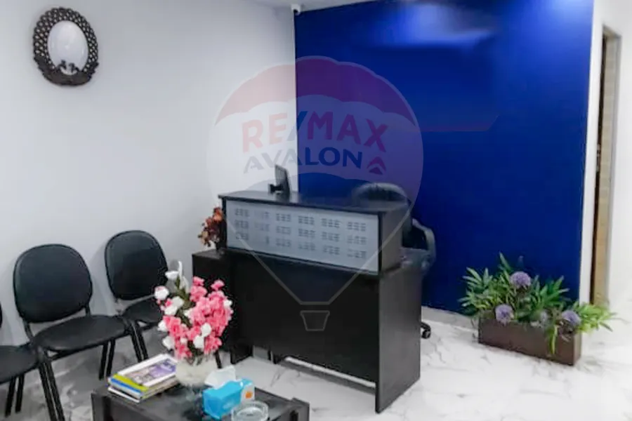 Administrative unit for sale, 130 m, Raml Station (Shakour St.)