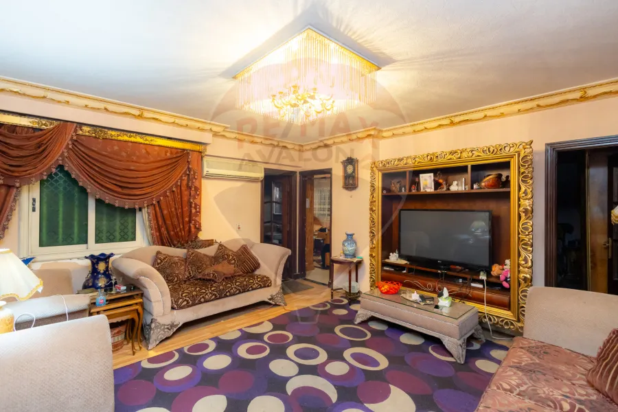 Apartment for sale 330 m miami (Directly on the sea)