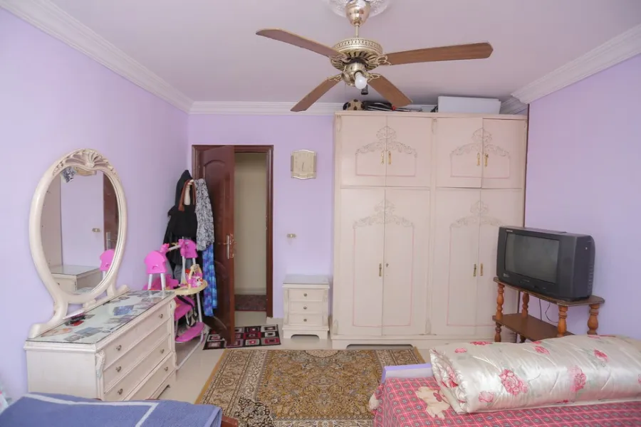 Apartment For Sale 150m Sidi Beshr( 2nd NO. From Kornish Road)