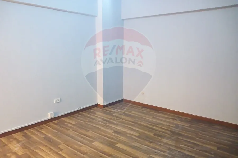 شقة للايجار 170 م جليم (طريق الجيش)