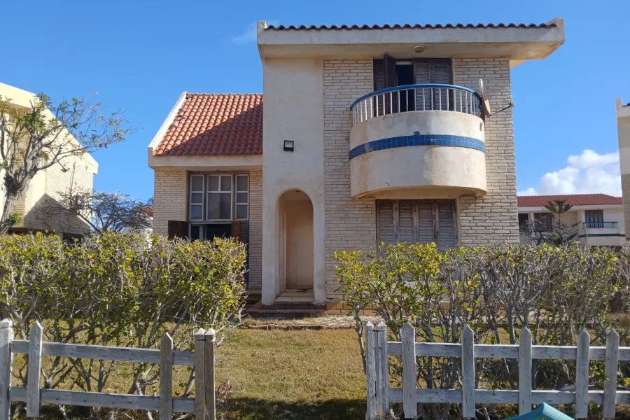 فيلا ستاند الون للبيع (دايموند بيتش) 400 م