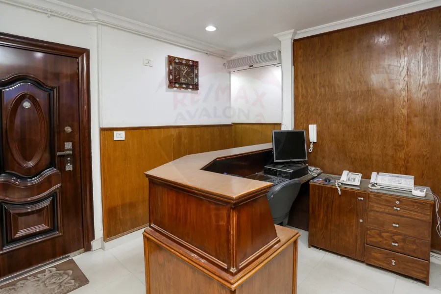 Administrative Apartment for sale 150 m Camp Shizar (Mamfis st)