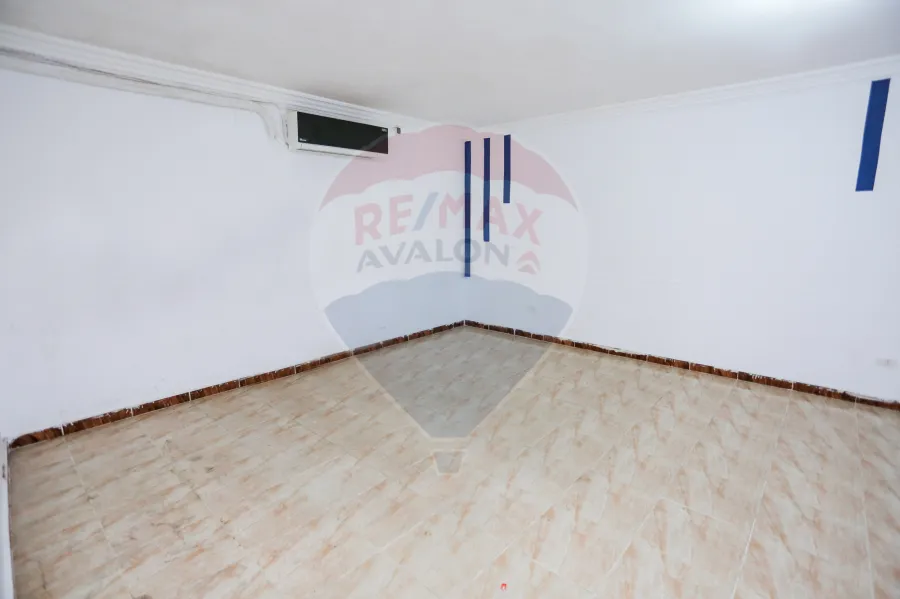 Administrative Apartment for rent 500 m - Jnaklis ( branched From Omar Almokhtar st. )