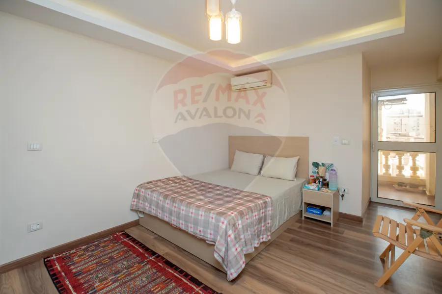 شقة للبيع 190 م لوران (ش عبدالمنعم الدليل)