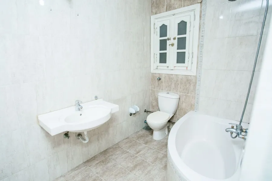 Apartment for rent 220m Gleem (Abo Qir St.)