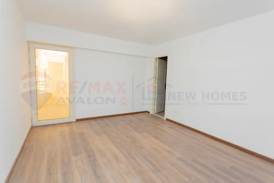 Apartment for sale 185 m New Smouha (Pharmicists towers)