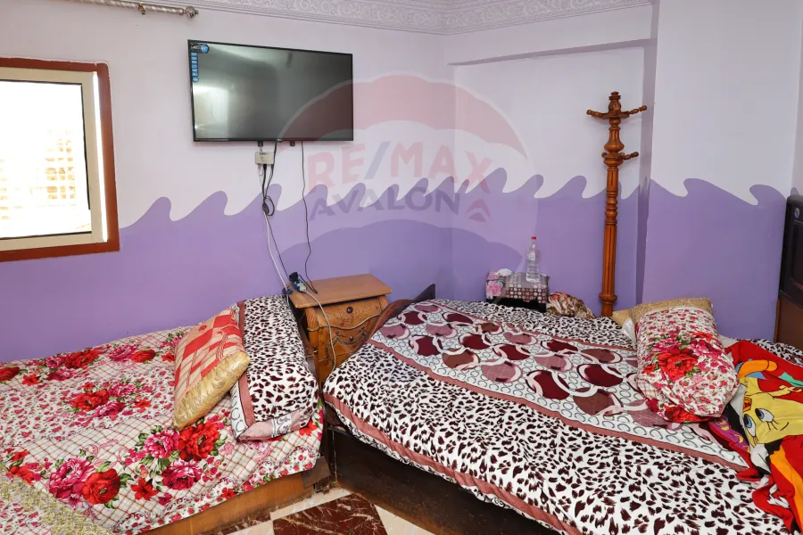 شقة للبيع 115 م سموحة (ش البلقان امام مكتب صحة سموحة)