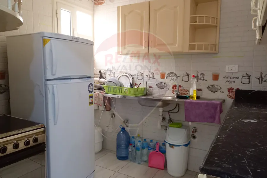 شقة للبيع 180 م سيدي بشر (شارع خالد بن الوليد)