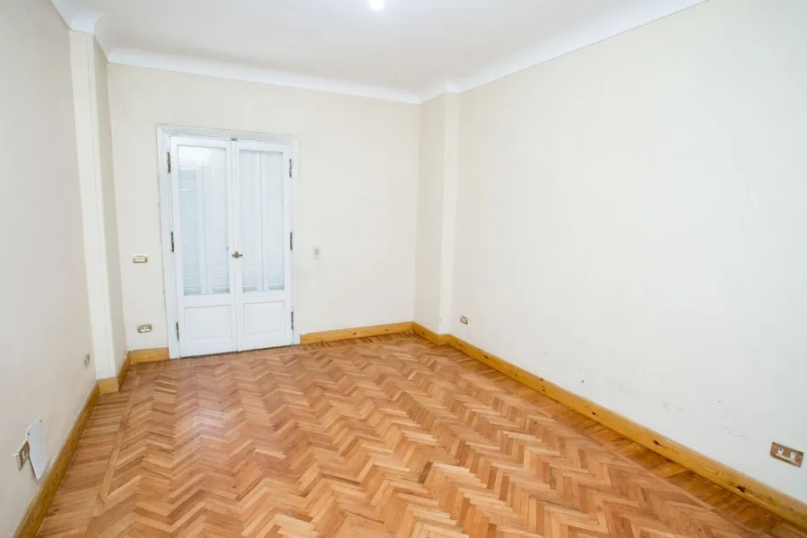 Apartment for rent 220m Gleem (Abo Qir St.)