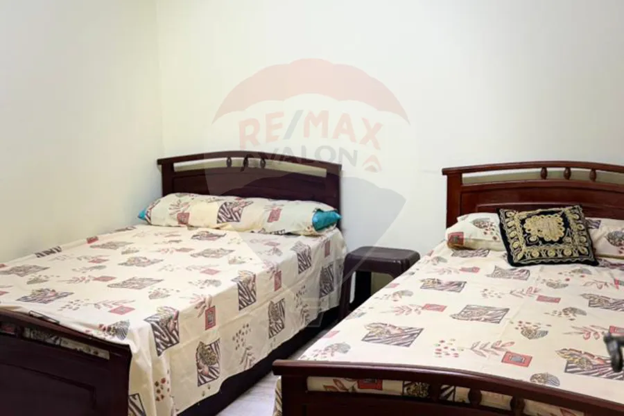 شقة للايجار 105 م سيدي جابر (ش المشير)