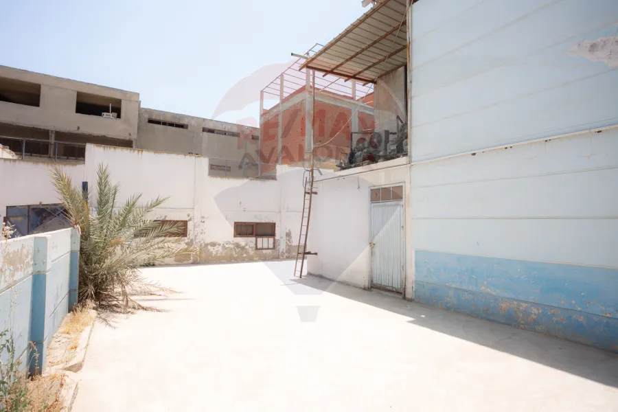 ثلاجه صناعي للبيع 2,000 م ( كفر الدوار )