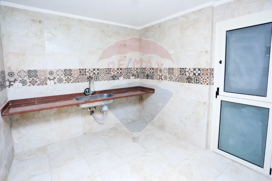 Apartment for sale 168 m Smouha (Elsaraya Gardens Compound)