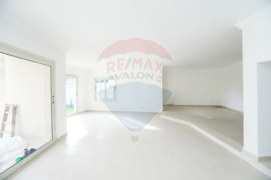 Villa for rent 393 m King Mariot (Alex West compound - Antoniades area)