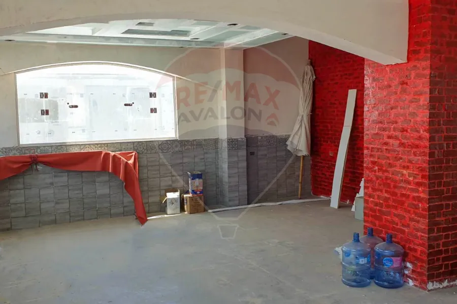 محل تجارى للإيجار (مول مارينا جاردن) 75 م