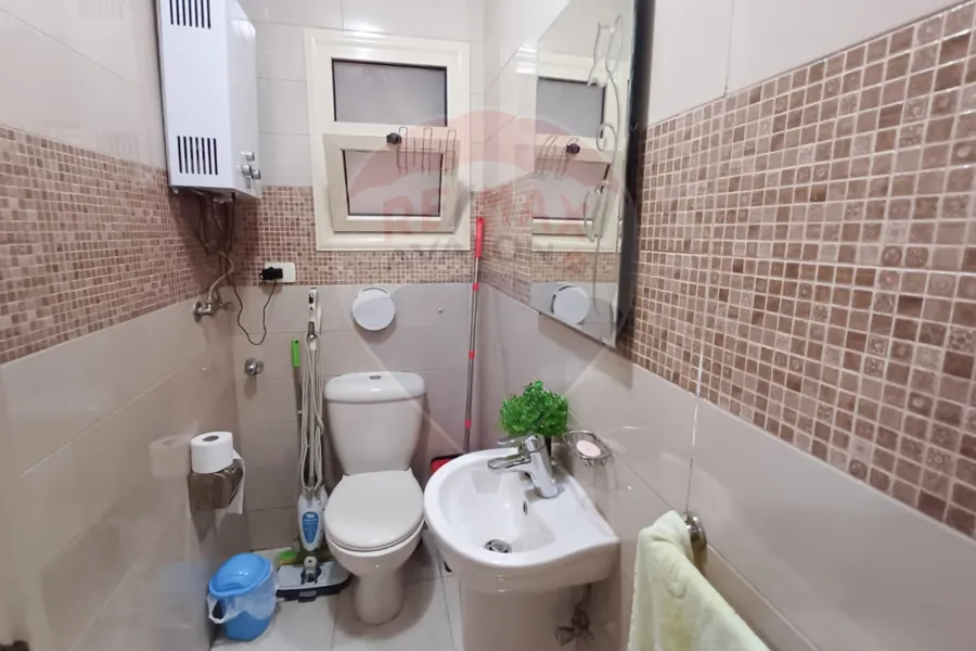 شقة للبيع 185 م كفر عبده (ميدان سانت جيني)