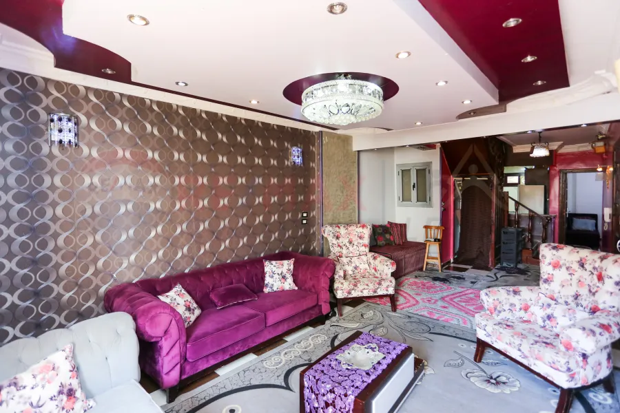 Duplex apartment for sale 250 m Louran (branching from Al-Iqbal)