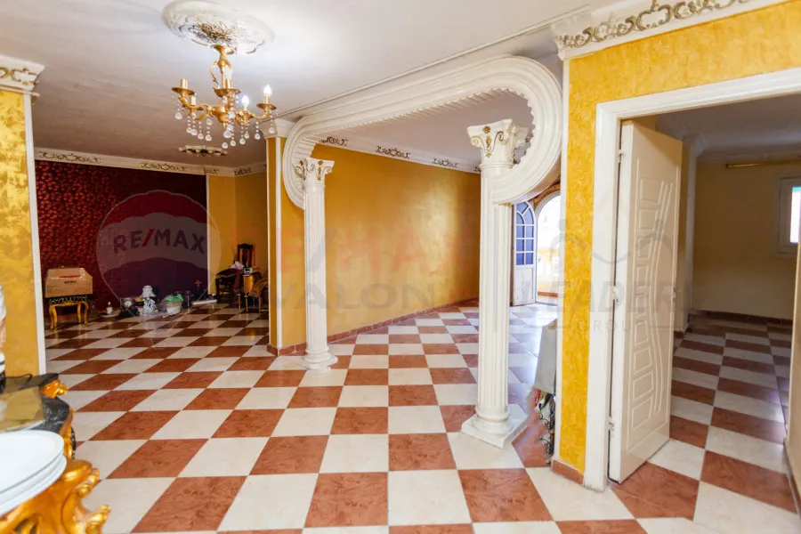 شقة للبيع 186 م سبورتنج (متفرع من ش ابو قير)