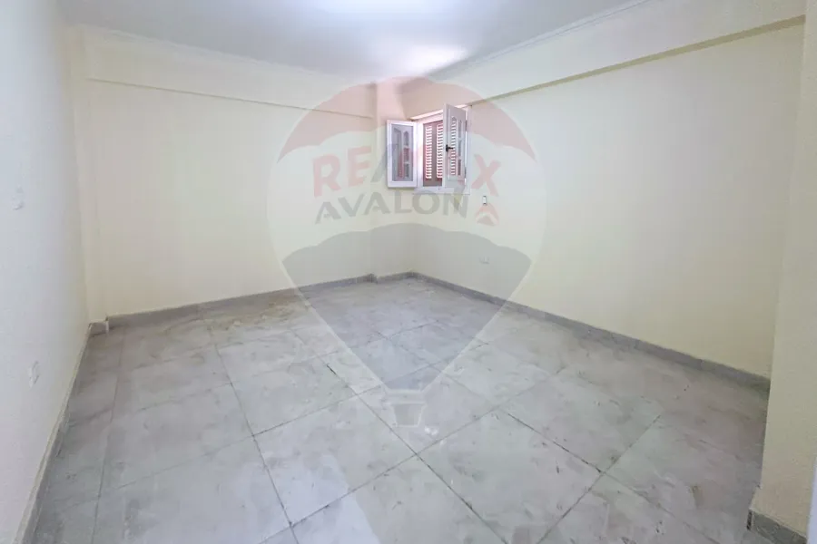 Apartment for sale 145 m Bolkly (Wingat main street)