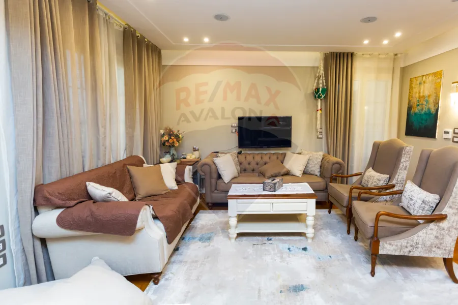 Apartment for sale 116 m Rushdi (Al-Maaskar Al-Romany St.)-