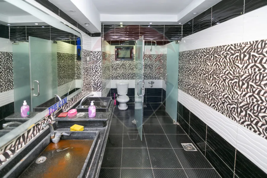 Commercial mezan for sale 450 m Al-Agami (El-betash)