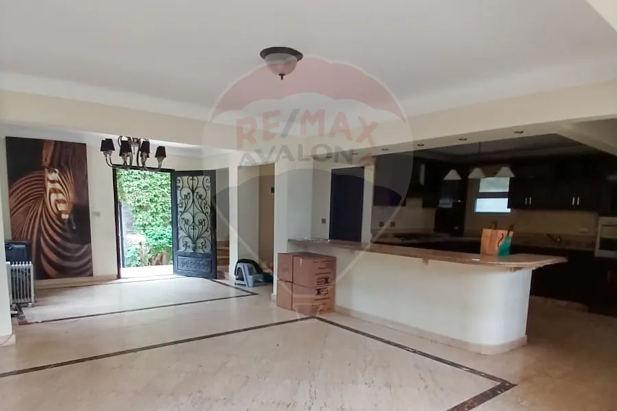 Standalone villa 640 m for sale King Mariout
