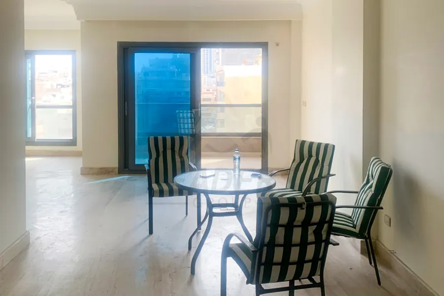 شقة للايجار193 م ستانلي (علي البحر مباشرة - عمارة براند)