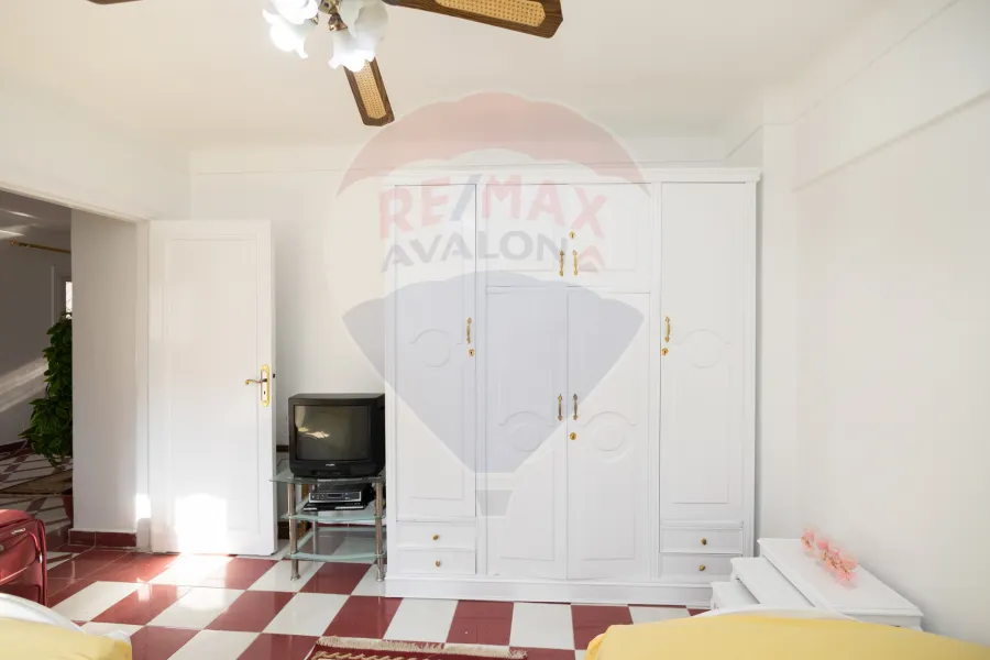 Apartment for sale 200 m Miami (Khaleel Hamada St)