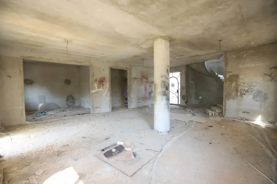 فيلا مستقلة للبيع 550م بكينج مريوط  (بكومباوند العروبة) - نصف تشطيب