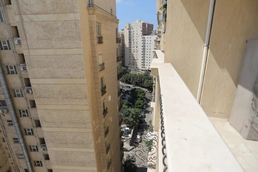 Apartment for rent 200 Kafr Abdo (Near to Abo Qir St.)