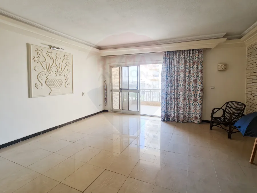 شقة للبيع 145 م المعمورة الشاطئ (المجموعة السادسة)