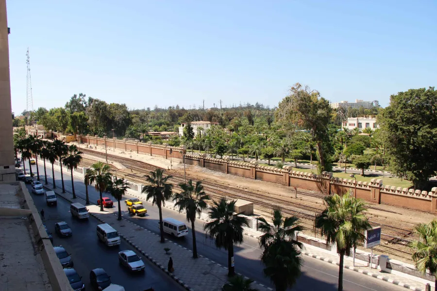 شقة للبيع 140م المنتزه (ابراج رويال بلازا)